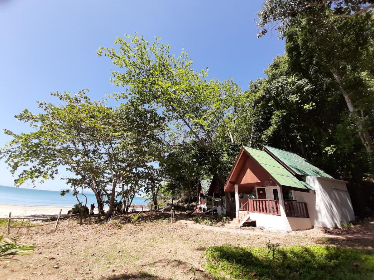 Cameron Island Resort Ko Sukon Exterior foto